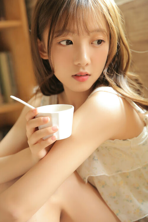 开云首页登录-《校园电竞联赛火热进行：青春竞技再扬帆》，校园电竞比赛的宣传语