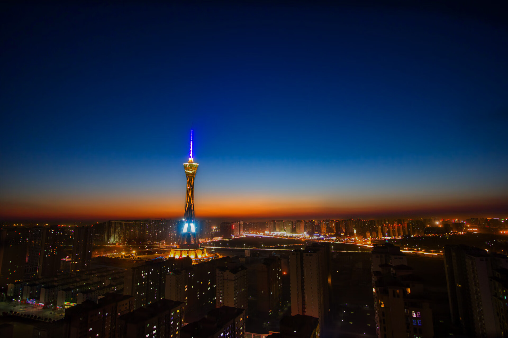 开云网页-中超联赛吸引外籍球员加盟，提升竞争力，中超执教过的外籍教练有多少