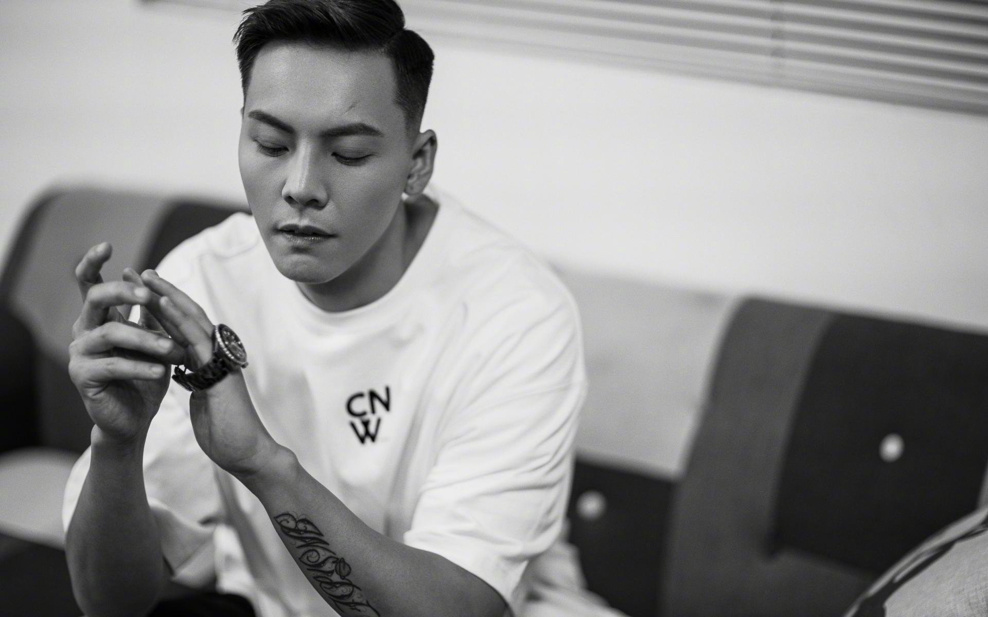 开云首页登录-塞内加尔队中场卡瓦尼在巴黎奥运会上展现出强大的进攻组织能力  第3张