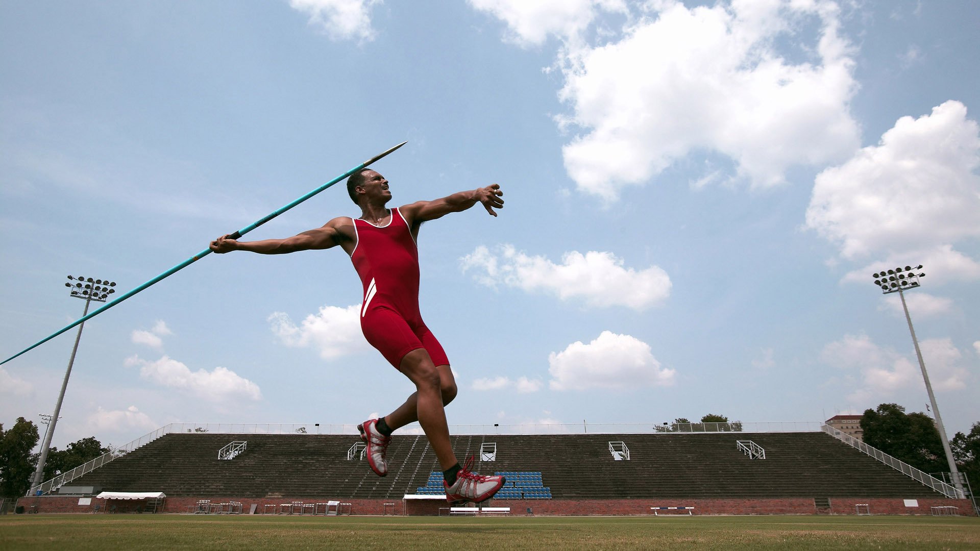 kaiyun体育app-独行侠前锋发布个人训练集锦引发热议，独行侠大前锋